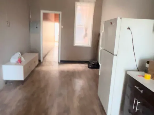 101 Starr Street image 4 of 5