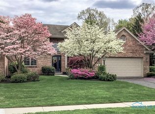 8971 Whispering Pine Curv, Sylvania, OH