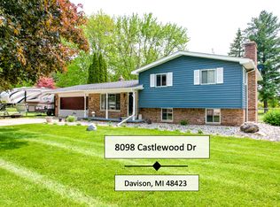 8098 Castleward Dr, Davison, MI 48423