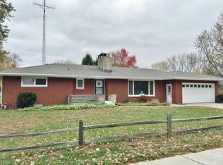 1909 W John Beers Rd, Stevensville, MI 49127