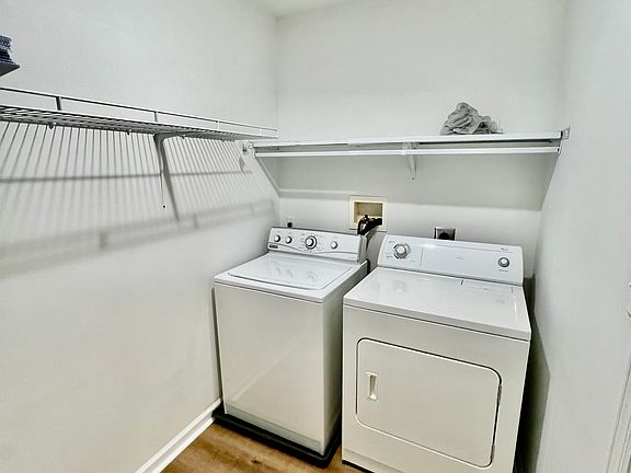 3rd image of 24 Pennridge Ave