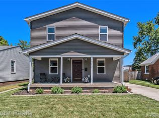 1217 E Pearl Ave, Hazel Park, MI