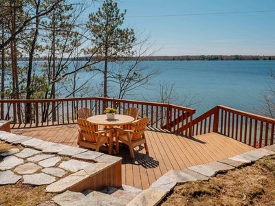5604 Lakeview Dr, Interlochen, MI, 49643