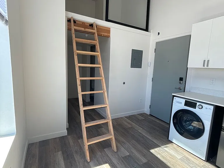 Bode Luna Park - 6 weeks Free & $99 Security Deposit OAC — Photo 25