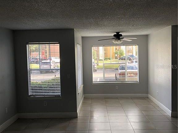 3rd image of 2206 Antigua Pl APT 1014