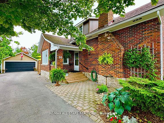 2nd image of 18 Joseph St