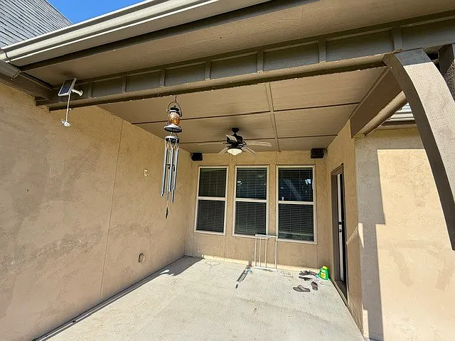 1200 S Kalanchoe Ave — Photo 13
