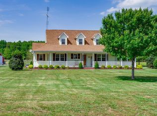 36 Valley Rd, Lawrenceburg, TN 38464