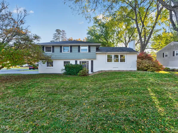 14 Compton Place, Schenectady, NY 12302