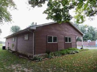 3450 Greenview Dr, Decatur, IL 62521