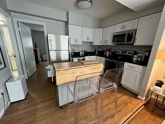 5th image of 78 N Bedford St #78A