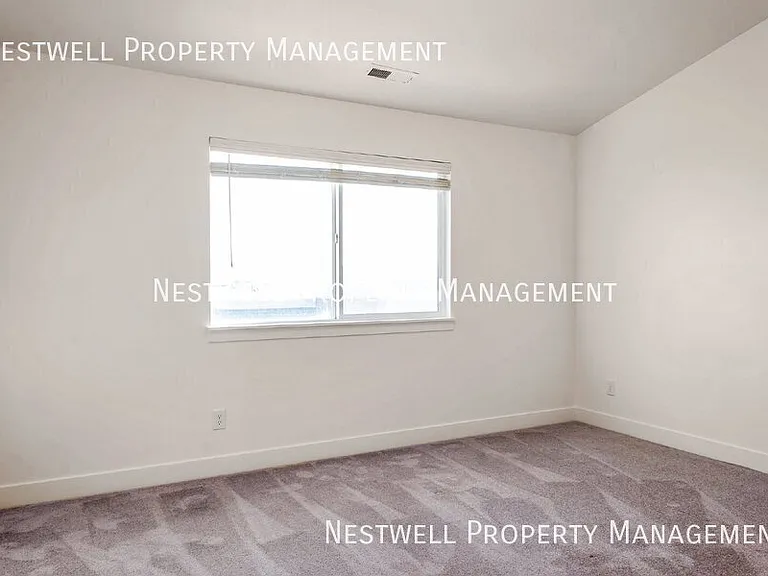 989 W Coral Charm Way — Photo 10