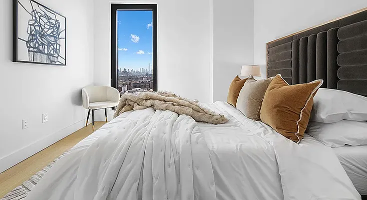 Rented by West 124th Manager LLC | media 33