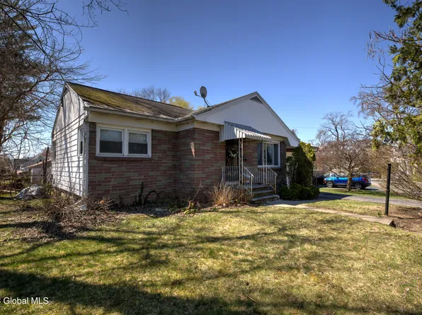 3254 Albany Street, Schenectady, NY 12304