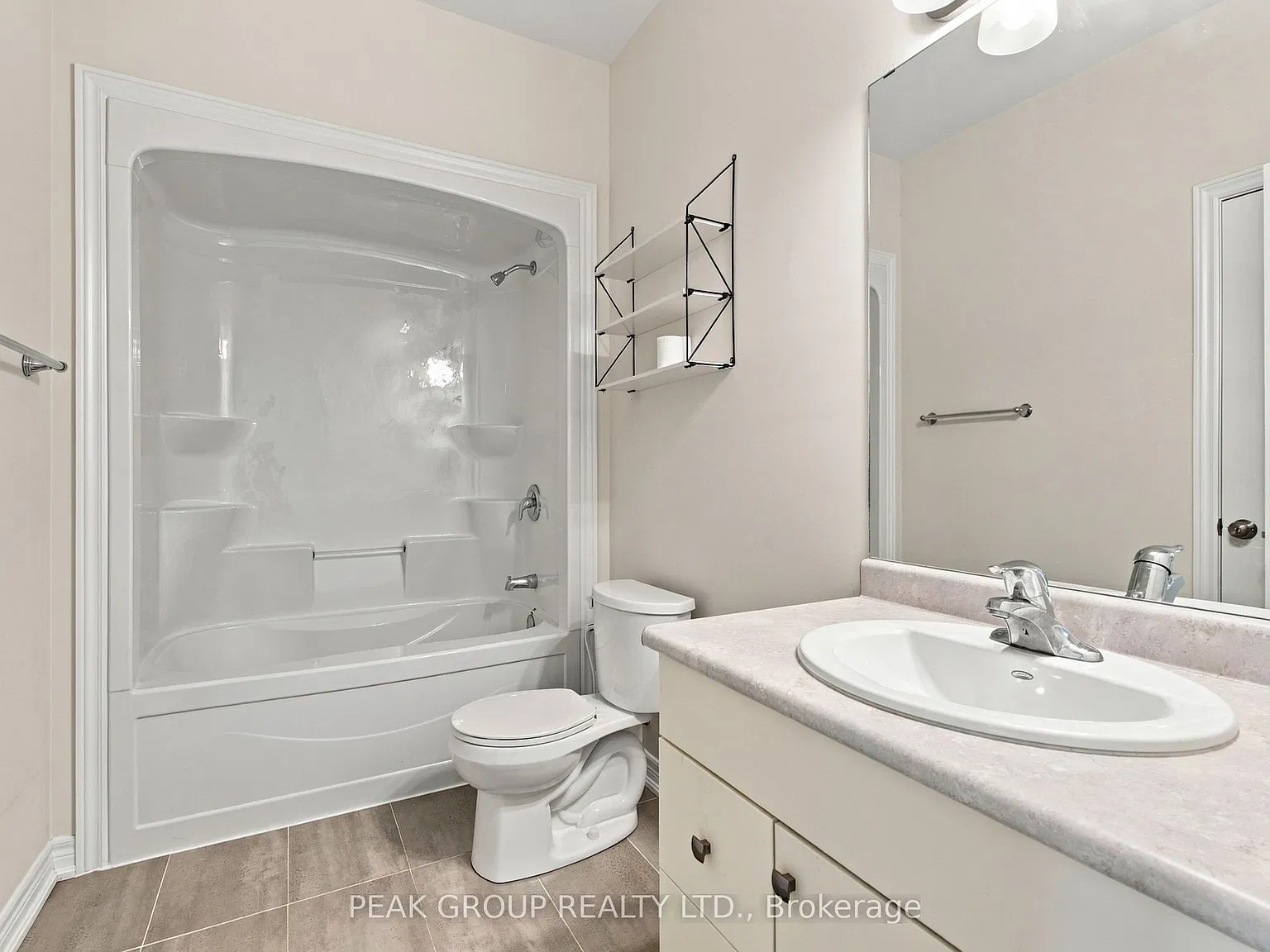 2 bed, $2,250 — Photo 4