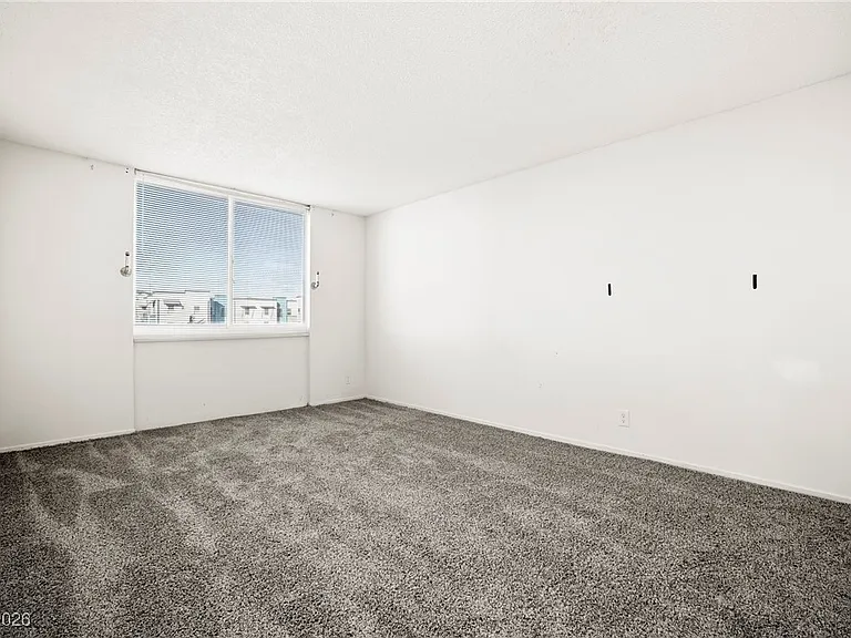 3930 University Center Dr #409 — Photo 12