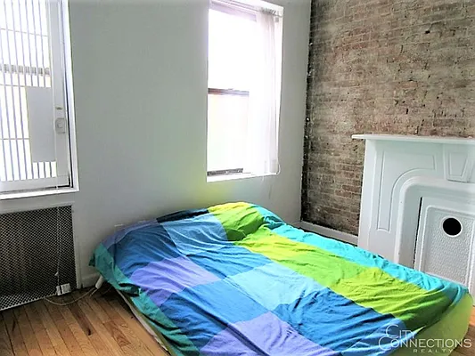 Rented by City Connections Realty | media 25