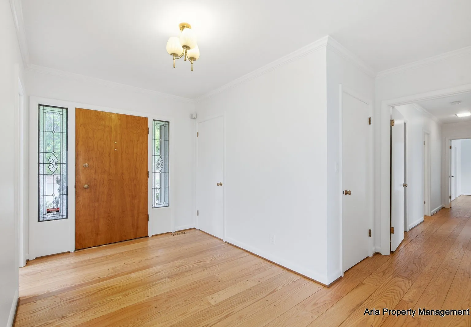 4 bed, 3.5 bath, 4800 sqft, $7,000 — Photo 4