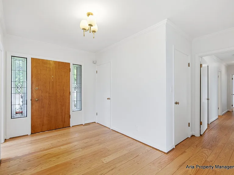3802 NW Ash St — Photo 4