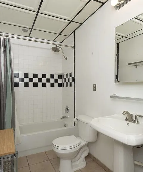 108 W 2nd St #606 — Photo 16