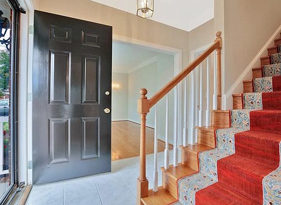 2nd image of 5900 Lakemere Dr