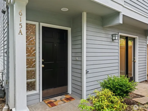 615 Federal Avenue E #A, Seattle, WA 98102