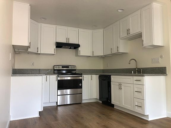 5th image of 1700 W Cerritos Ave Unit 319