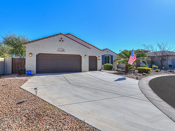 3rd image of 5113 N SONORA Court