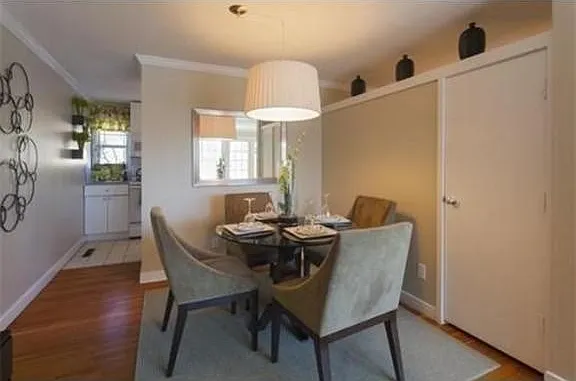 11 Oak St #2 — Photo 4