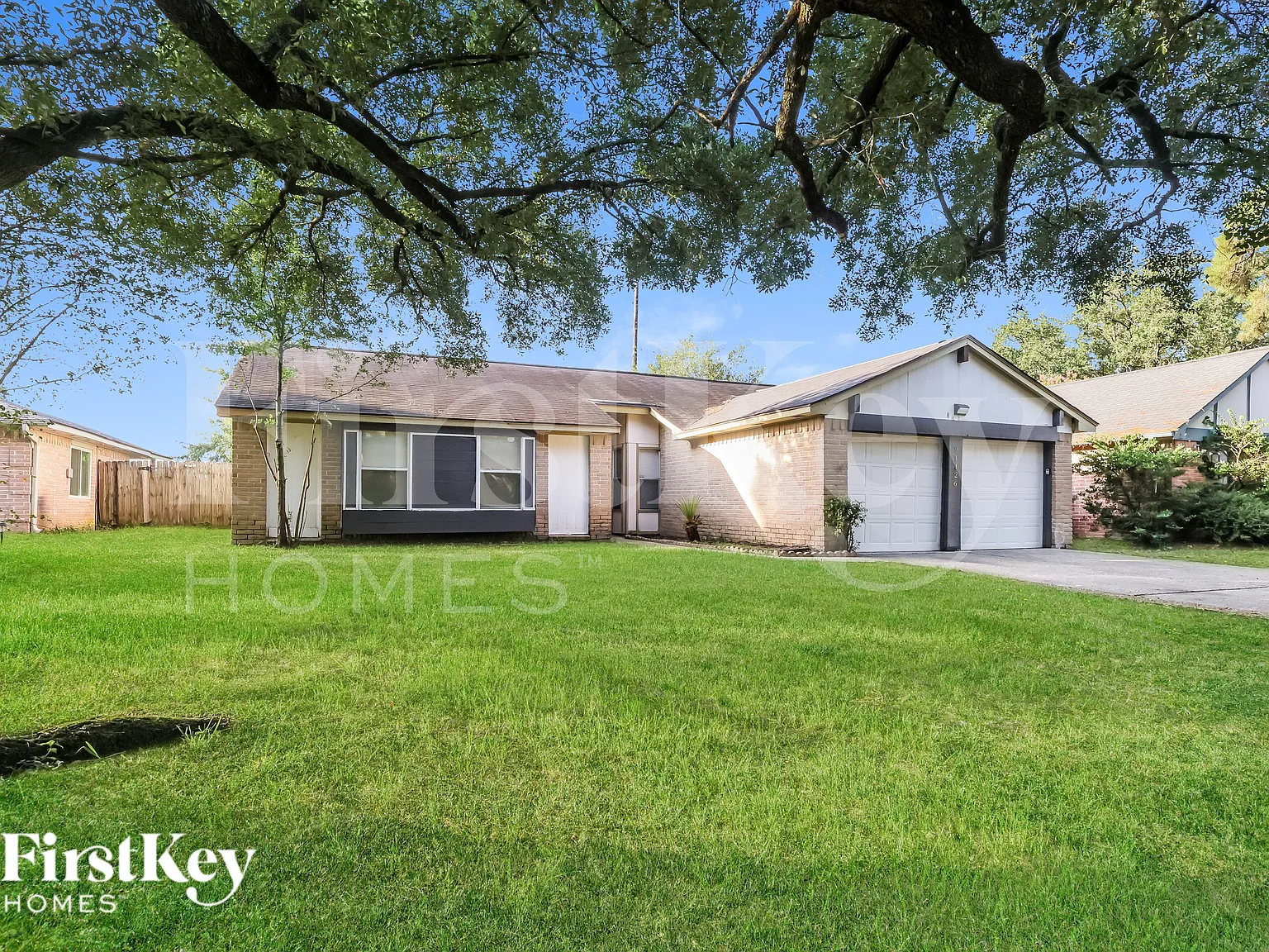 4 bed, 2.0 bath, 1406 sqft, $1,910 — Photo 2