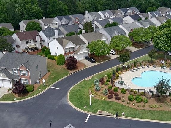 4th image of 604 Wendlebury Ct