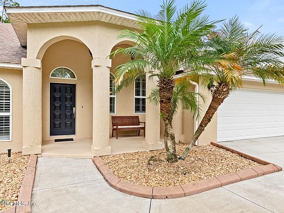 2nd image of 6928 CYPRESS SPRING Court