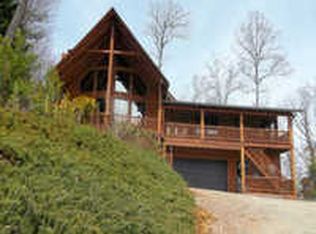 181 Lookout Dr, Blue Ridge, GA 30513