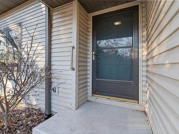 2nd image of 1214-1216 North High Point Road