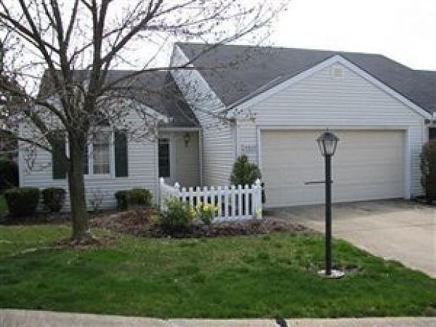 1st image of 16625 Lake Circle Dr