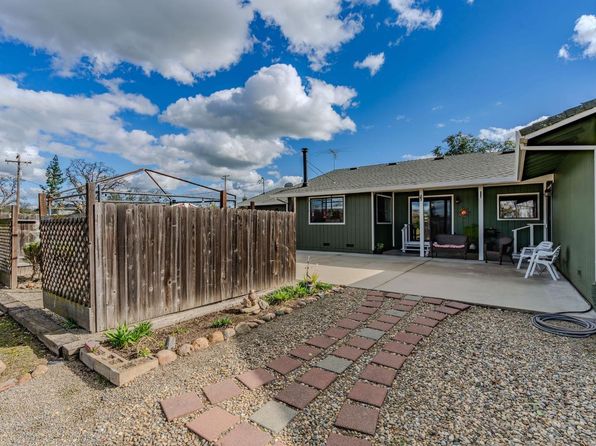 10516 Thompson Way, Valley Springs, CA 95252
