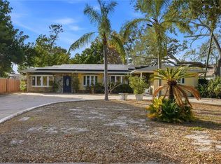 3515 Country Club Way S, Saint Petersburg, FL 33712