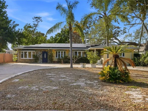 3515 Country Club Way S, Saint Petersburg, FL 33712