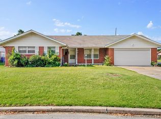 8256 E 33rd St, Tulsa, OK 74145