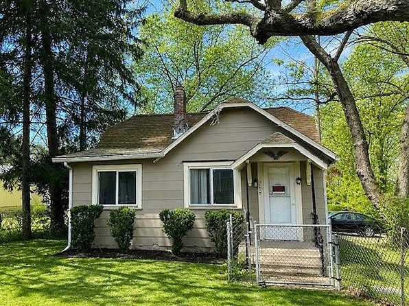 168 Killian Rd