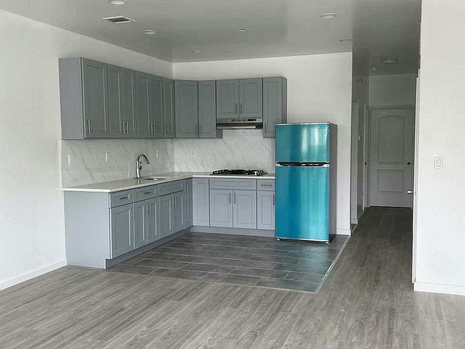 1st image of 250 York Ave Floor 2