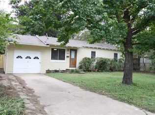 2902 Fincher Rd, Haltom City, TX 76117