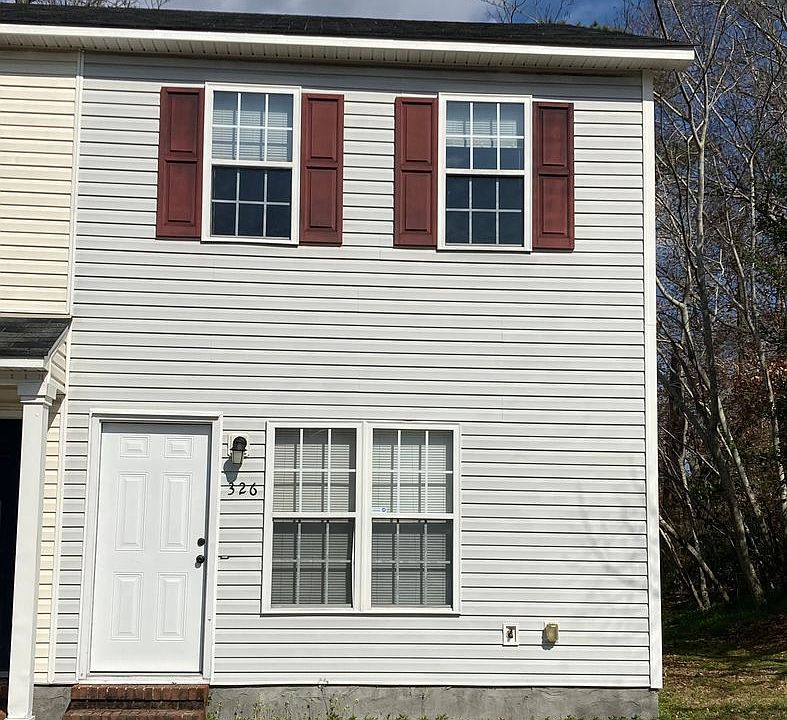 1st image of 326 Bracken Pl