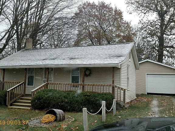 3rd image of 1007 S Lincoln Ave