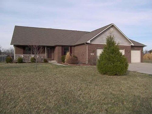 1st image of 383 Karen Dr