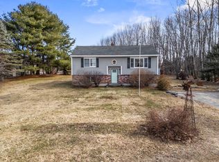 27 Oak Ridge Drive, Standish, ME 04084