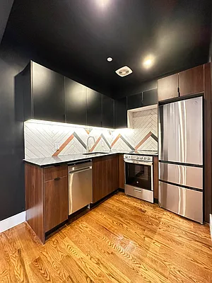 Rented by Cityside Rentals Corp | media 18