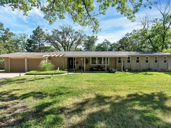 606 N Mission Rd, Wichita, KS 67206