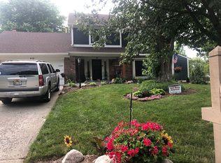 828 Bridle Ct, Carmel, IN 46032