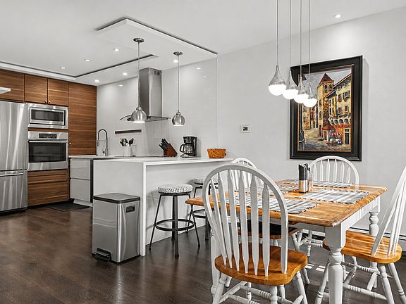 3rd image of 1110 N Dale Ave APT 1K